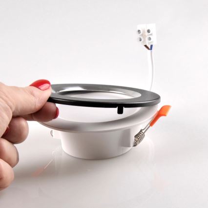 Iluminação embutida LED ZOE LED/4,8W/230V preto