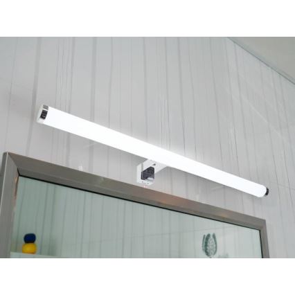 Iluminação LED para espelho de casa de banho LED/12W/230V 59,5 cm IP44 cromado brilhante