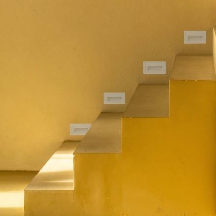 Iluminação para escadas exteriores LED LED/3W/230V 3000K IP65 branco