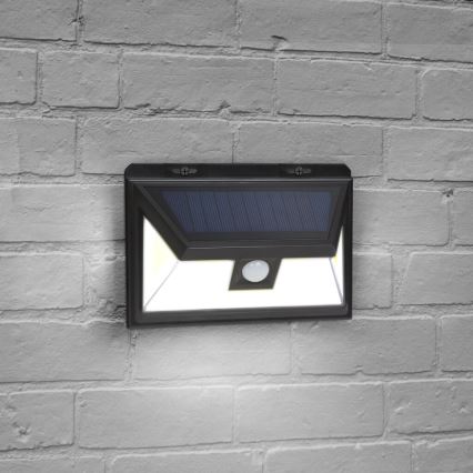 Iluminação solar de parede LED com sensor LED/5W/5,5V IP65 1200 mAh