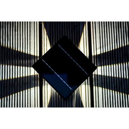 Luminária de parede solar LED com sensor LED/2W/5V IP54 1300 mAh