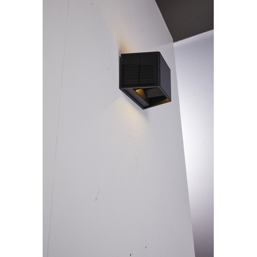 Luminária de parede solar LED com sensor LED/2W/5V IP54 1300 mAh