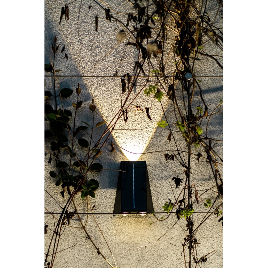 Luminária de parede solar LED com sensor LED/2W/5V IP54 1300 mAh