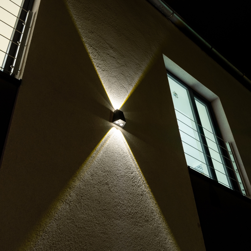 Luminária de parede solar LED com sensor LED/2W/5V IP54 1300 mAh