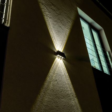 Luminária de parede solar LED com sensor LED/2W/5V IP54 1300 mAh