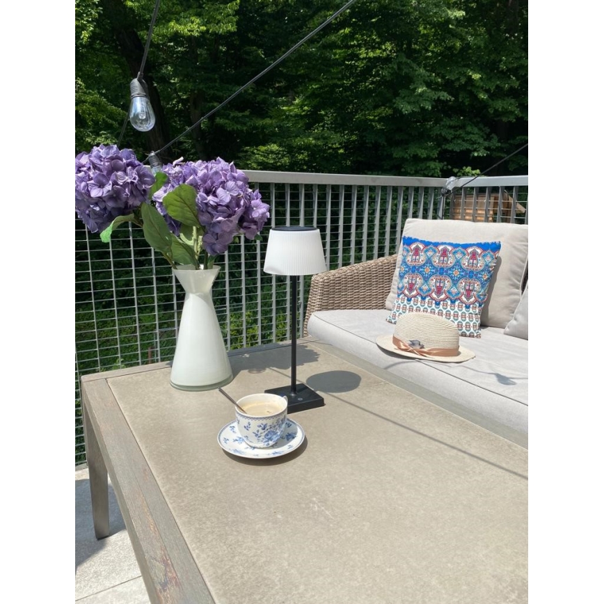 Lâmpada solar exterior LED regulável com sensor LED/4W/5V IP44 3600 mAh