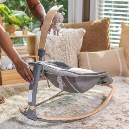 Ingenuity - Espreguiçadeira vibratória para bebé com melodia EVERY SEASON WESLEY 3xC cinza