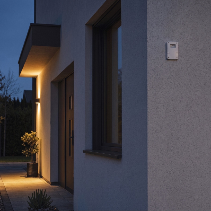 Interruptor crepuscular 1800W/230V IP65 branco