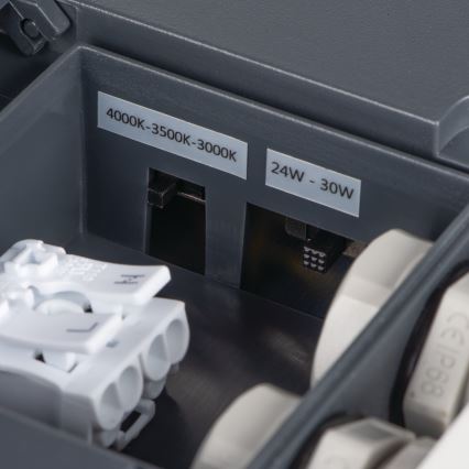 Iluminação de teto exterior LED BENO LED/24/30W/230V 3000/3500/4000K IP65 antracite angular