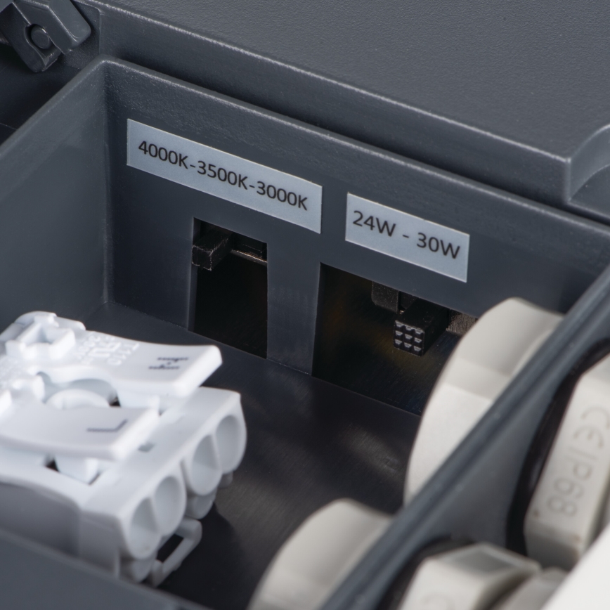 Iluminação de teto exterior LED BENO LED/24/30W/230V 3000/3500/4000K IP65 antracite angular