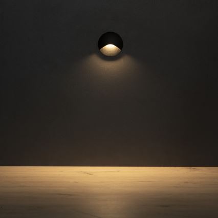 Luminária de escada LED EXIN LED/2,5W/230V 3000K IP65 preta redonda