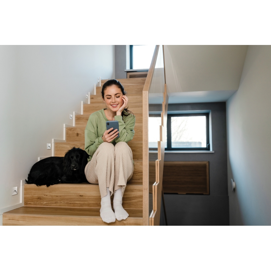 Luminária LED para escadas EXIN LED/2,5W/230V 3000K IP65 branca quadrada