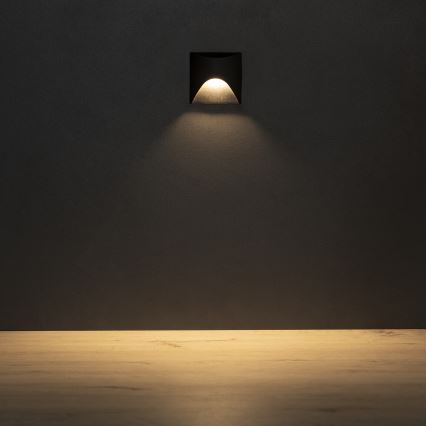 Aplique LED para escadas EXIN LED/2,5W/230V 3000K IP65 preto quadrado