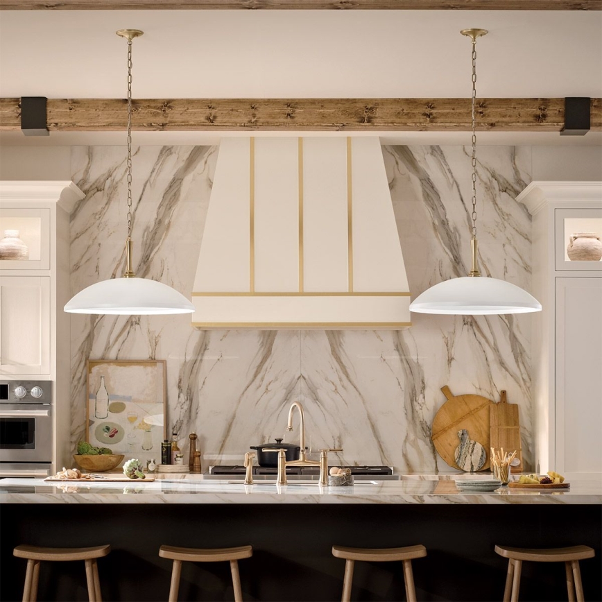 Kichler - Candeeiro suspenso DELAROSA 1xE27/60W/230V branco/latão