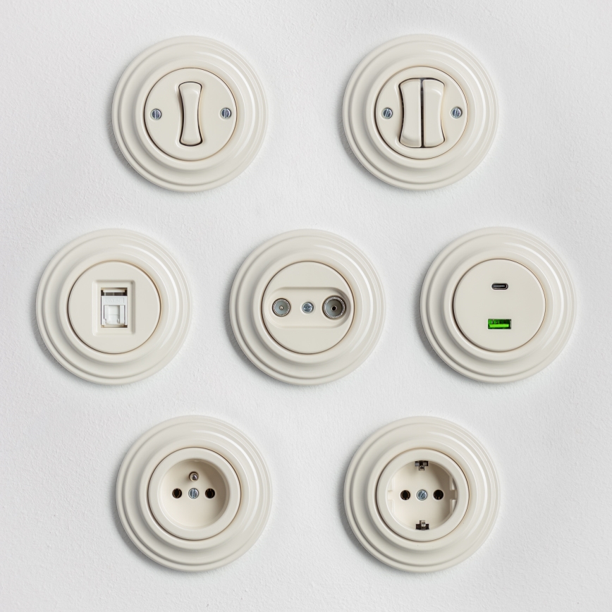 Kliklap - Tomada USB retro A+C com moldura bege