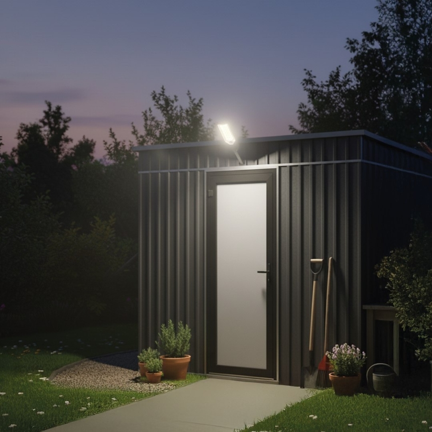 Lâmpada solar de rua LED dimerizável com sensor VENICE LED/50W/3,2V 4000 mAh IP65 preta + controlo remoto