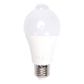 Lâmpada LED com sensor de movimento e de crepúsculo A60 E27/9W/230V 3000K - Aigostar