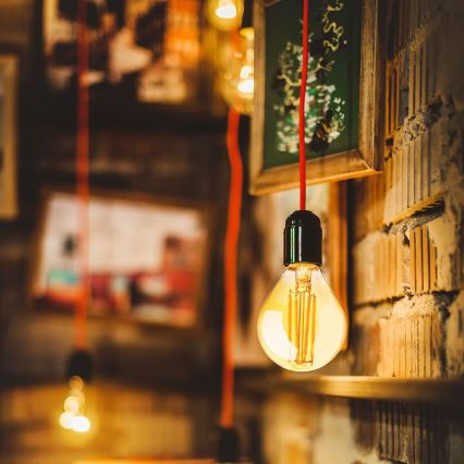 Lâmpada LED FILAMENT AMBER P45 E14/4W/230V 2200K