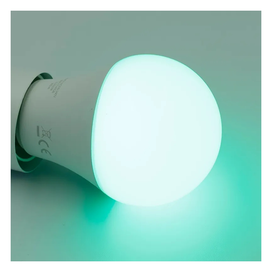 Lâmpada LED RGBW com regulação A60 E27/9W/230V 2700-6500K Wi-Fi Tuya