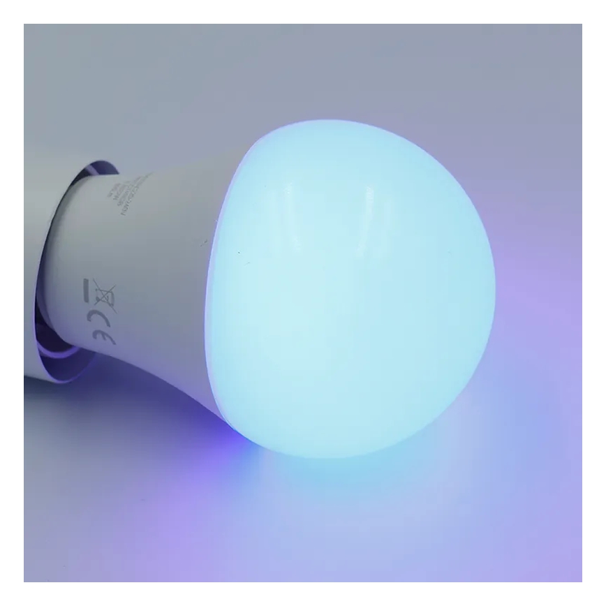 Lâmpada LED RGBW com regulação A60 E27/9W/230V 2700-6500K Wi-Fi Tuya