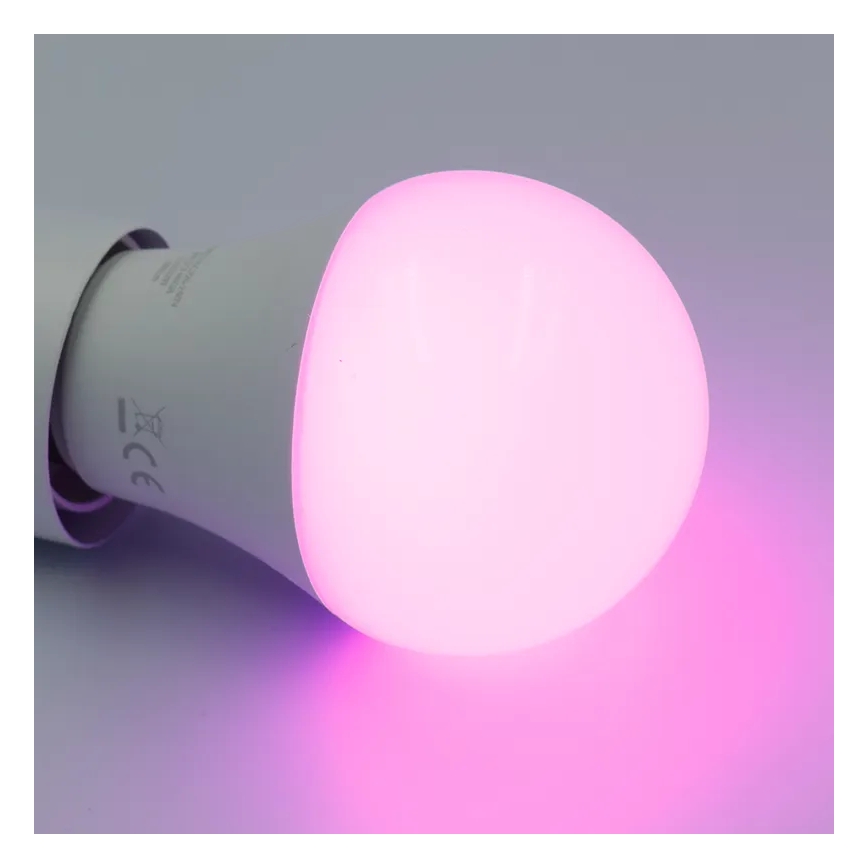 Lâmpada LED RGBW com regulação A60 E27/9W/230V 2700-6500K Wi-Fi Tuya