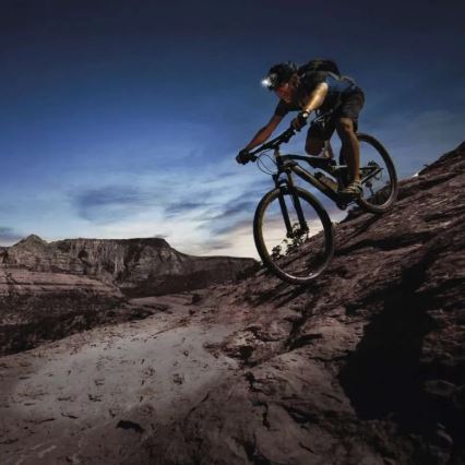 Lanterna de cabeça LED recarregável com regulação GP XPLOR PHR19 LED/1x18650/5V IPX8