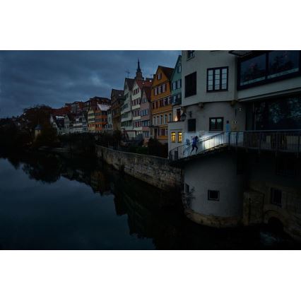 Ledlenser NEO3 - Lanterna frontal LED regulável LED/3xAAA IP54 400 lm 20 h preta