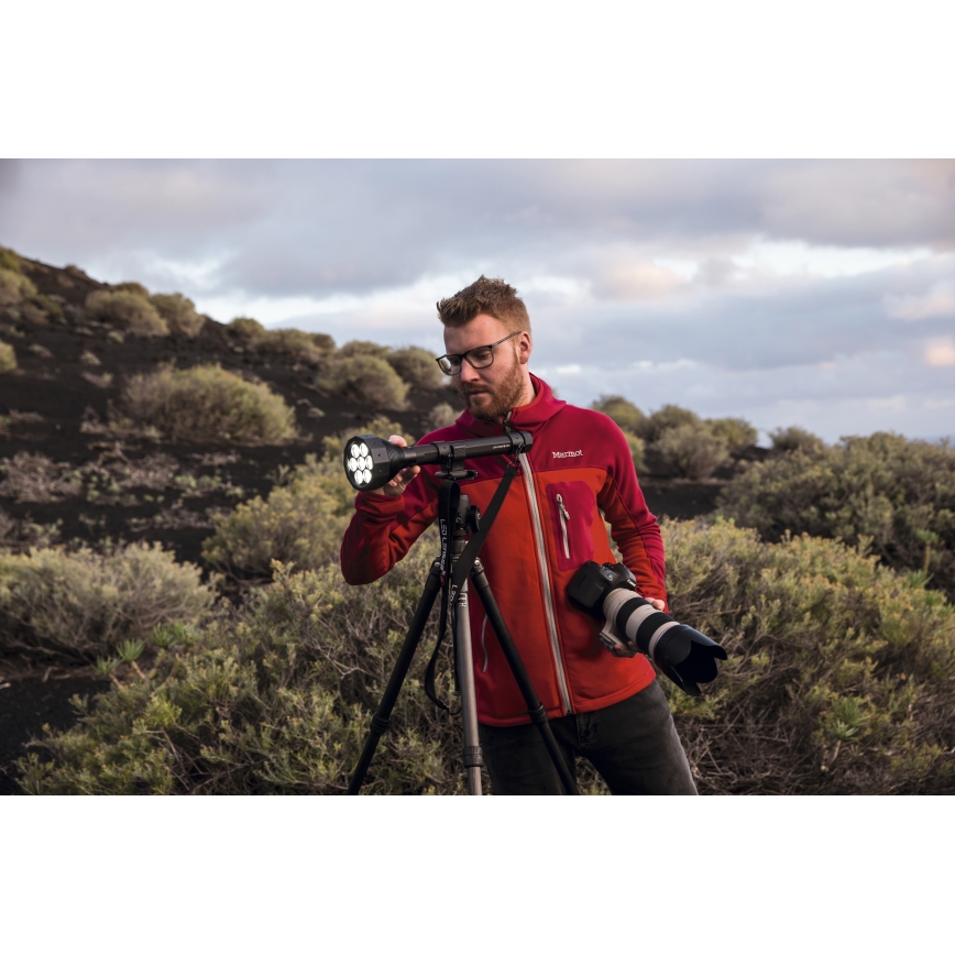Ledlenser X21R - Lanterna recarregável LED regulável, 5000 mAh, IP54, 5000 lm, 40 h