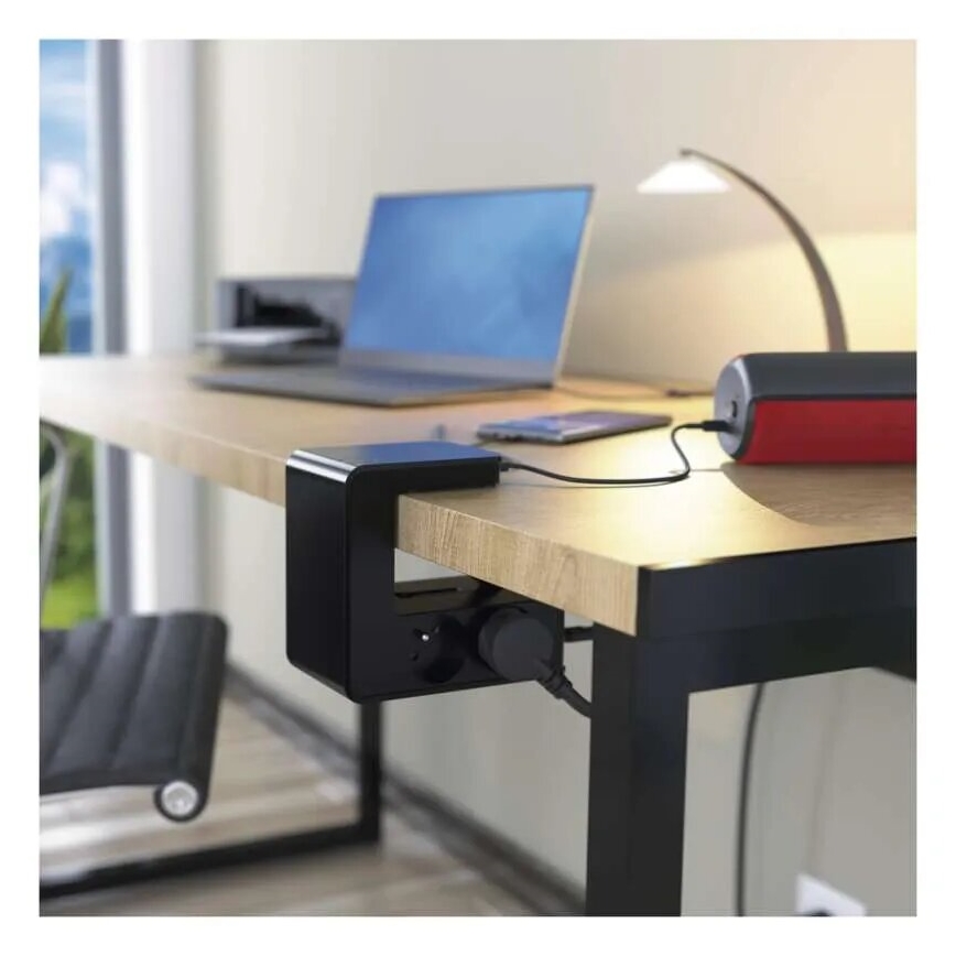 Legrand 050412 - Cabo de extensão com interruptor para tampo de mesa 4Z Tipo E + 2x USB-A 1,5m preto