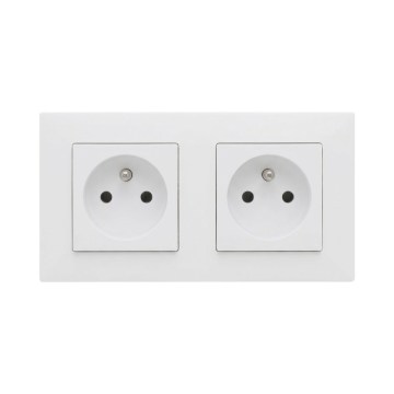 Legrand - Tomada dupla doméstica com moldura NILOE STEP 250V branca