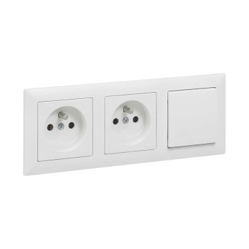 Legrand - Tomada dupla residencial e interruptor unipolar nº 1 com moldura SUNO 250V branca