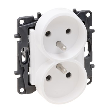 Legrand - Tomada dupla residencial sem moldura 250V/16A NILOE STEP branca