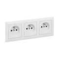 Legrand - Tomada tripla doméstica com moldura SUNO 250V branca