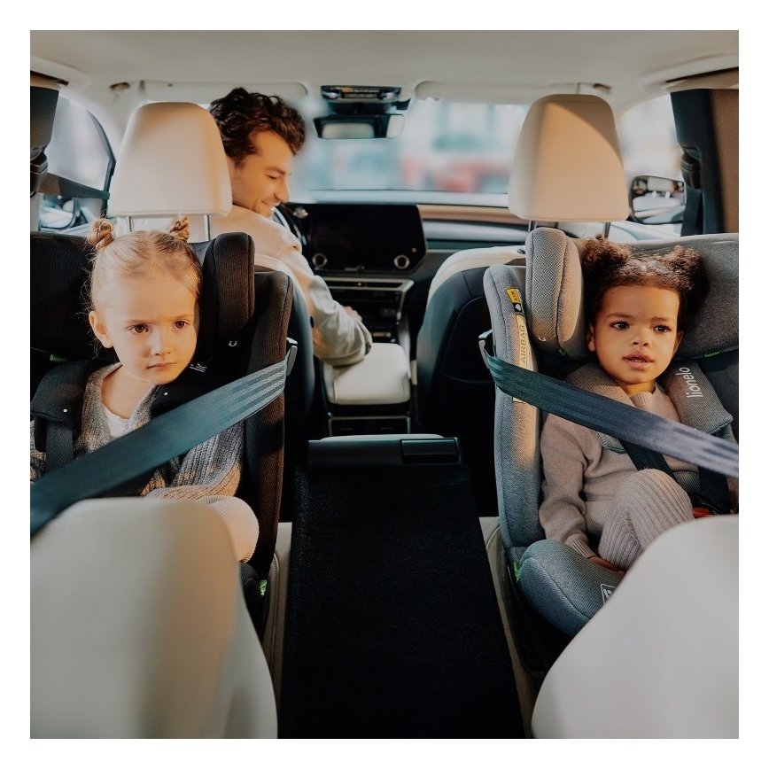 Lionelo - Cadeira auto com base giratória BRAVE i-Size 40–150 cm Preto Carbono