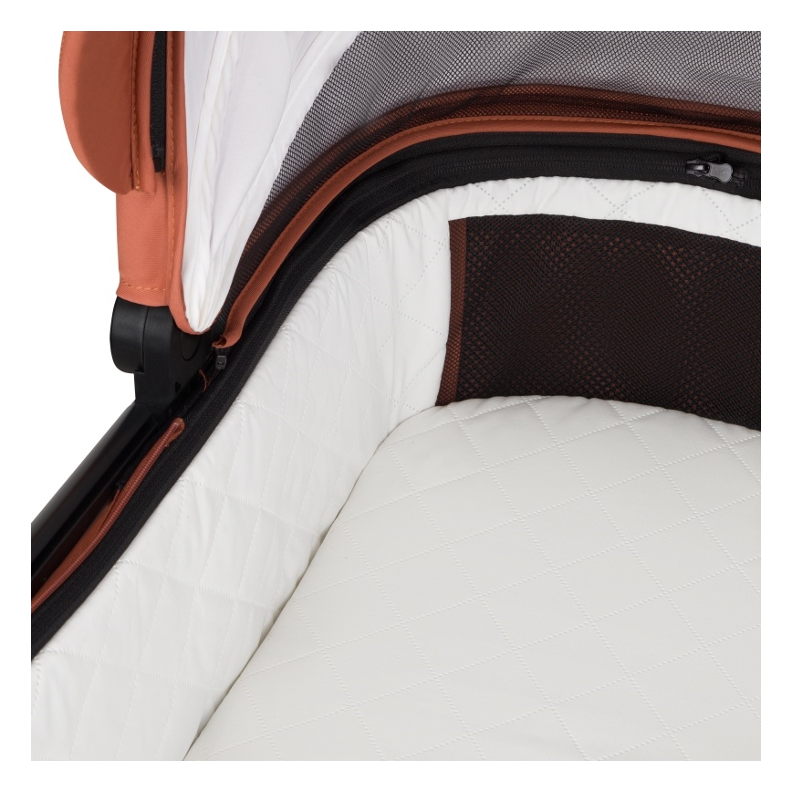 Lionelo - Carrinho 3 em 1 LAYLA Castanho Ferrugem