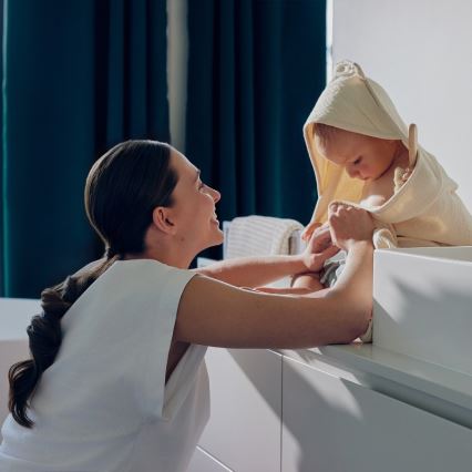 Lionelo - Toalha de banho infantil com capuz MUSLIN HOODED TOWEL Bege Cappuccino