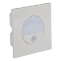 Luminária LED para escadas com sensor de movimento LED/3W/230V 4000K branco