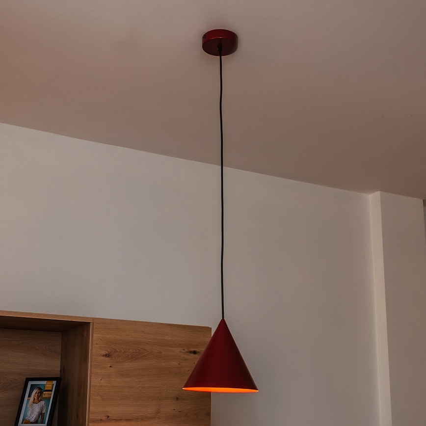 Lustre suspenso em cabo ETNA II 1xE27/15W/230V, diâmetro 18,5 cm, vermelho