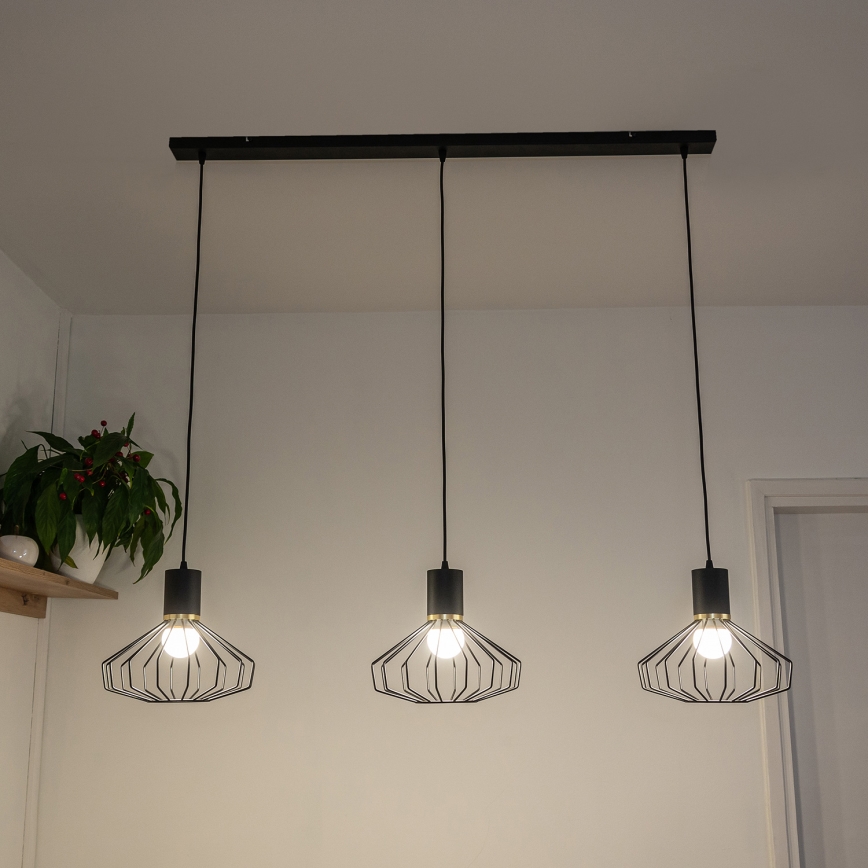 Lustre suspenso por cabo SOLANO 3xE27/15W/230V preto/dourado