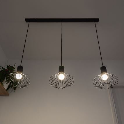 Lustre suspenso por cabo SOLANO 3xE27/15W/230V preto/dourado