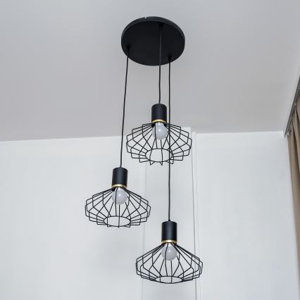 Lustre suspenso por cabo SOLANO 3xE27/15W/230V preto/dourado