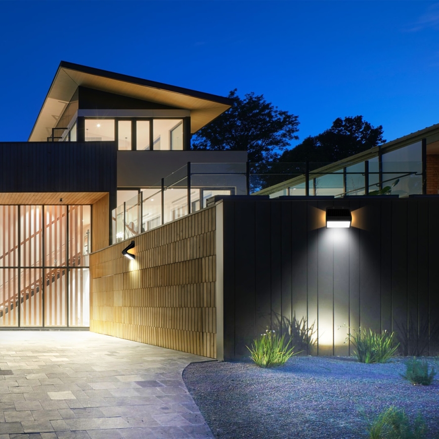 Luz solar LED com sensor de movimento e crepúsculo LED/6,8W/4000 mAh 3,7V IP65