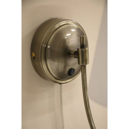 Markslöjd 108908 - Aplique de parede AMAR 1xE14/40W/230V branco/latão