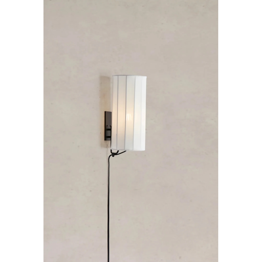Markslöjd 108960 - Aplique de parede HIKARI 1xE27/60W/230V branco/preto