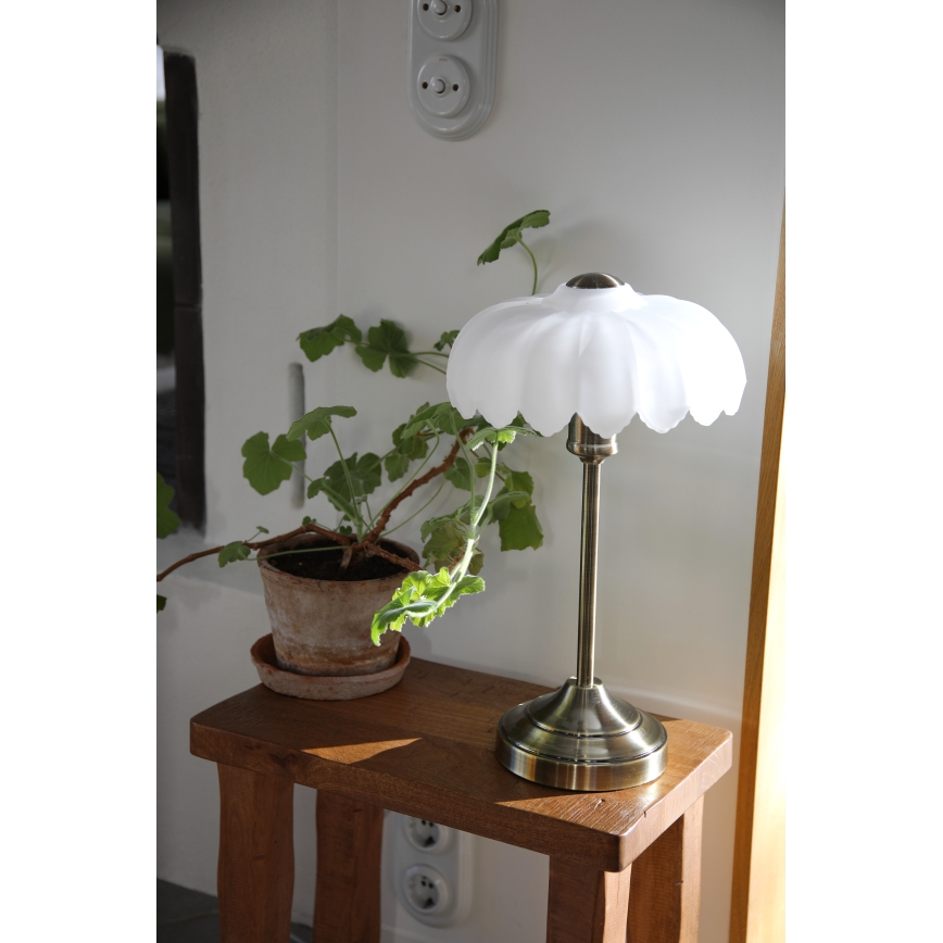 Markslöjd 109179 - Candeeiro de mesa KURAGE 1xE27/60W/230V latão/branco