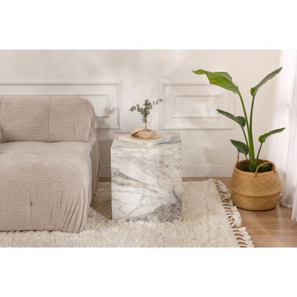 Mesa de cabeceira KUP 50x45 cm decoração em mármore