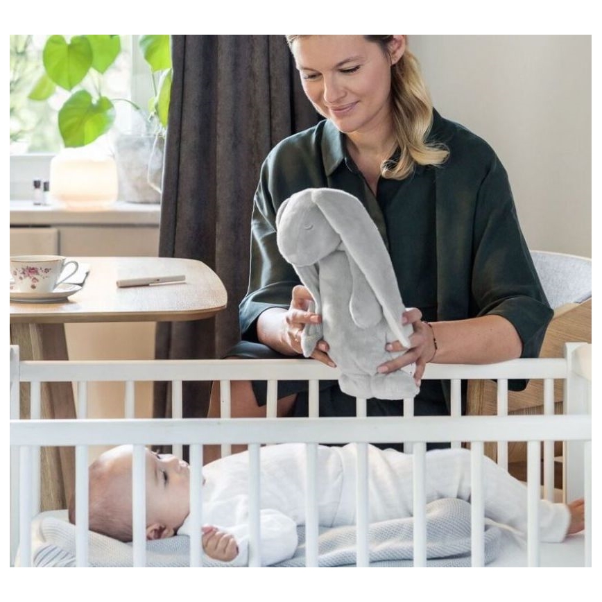 Moonie - Companheiro de aconchego com uma melodia e uma iluminação prateada de coelhinho