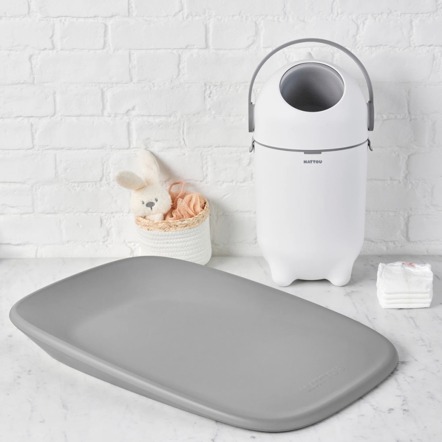 Nattou - Cesto para fraldas e almofada de troca SOFTY 50x70 cm branco/cinzento