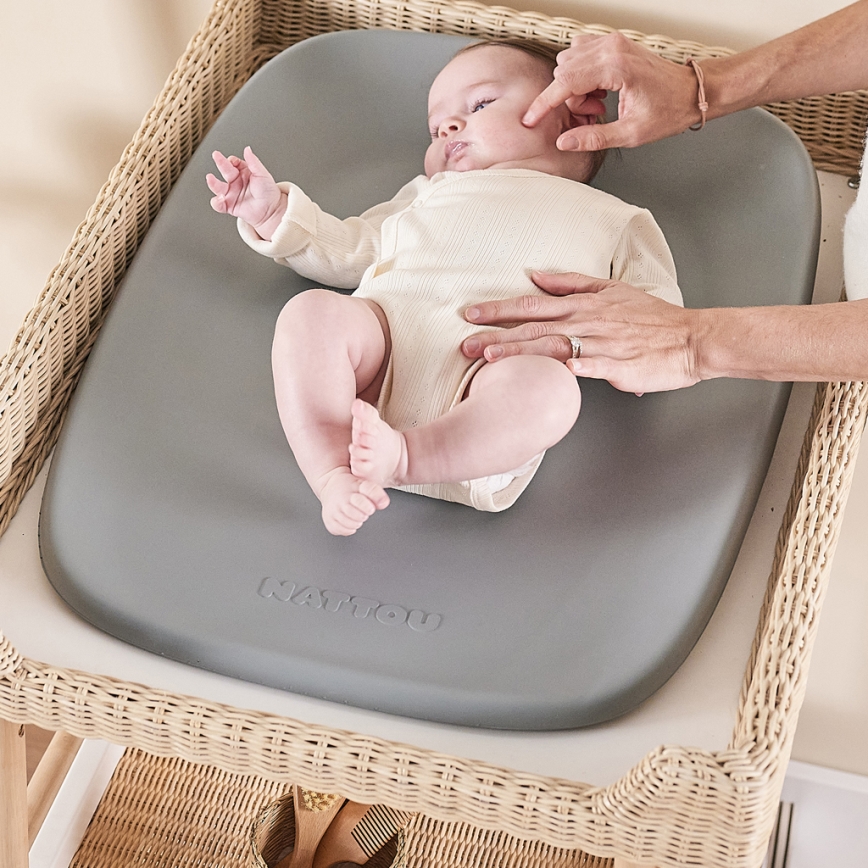 Nattou - Tapete para trocar de roupa SOFTY 50x70 cm cinzento