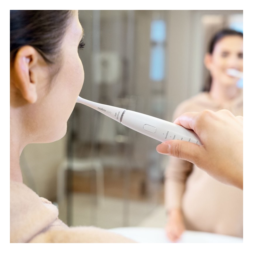 Niceboy ION Sonic Duo Pack - CONJUNTO 2x Escovas de dentes sónica IPX7 preto + branco